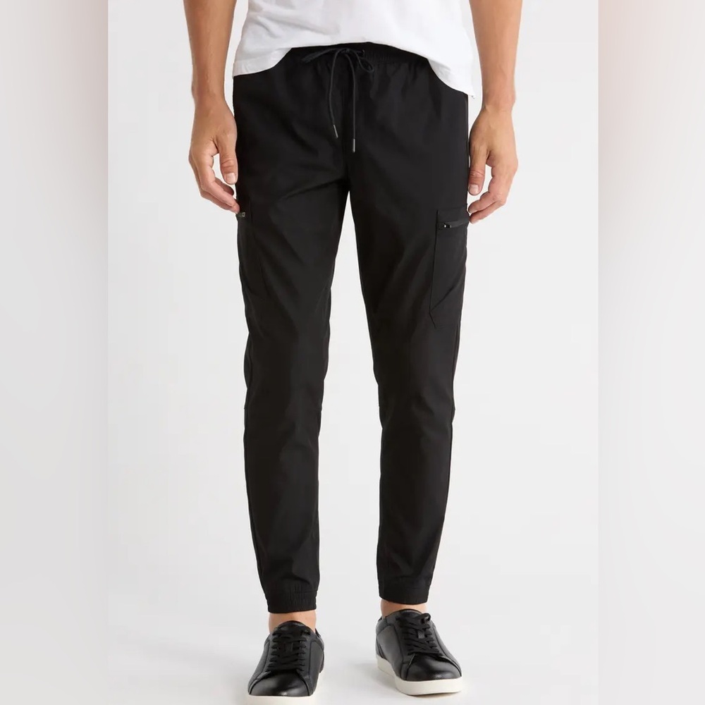 Tahari black cargo utility jogger pants size Large men’s women’s unisex.